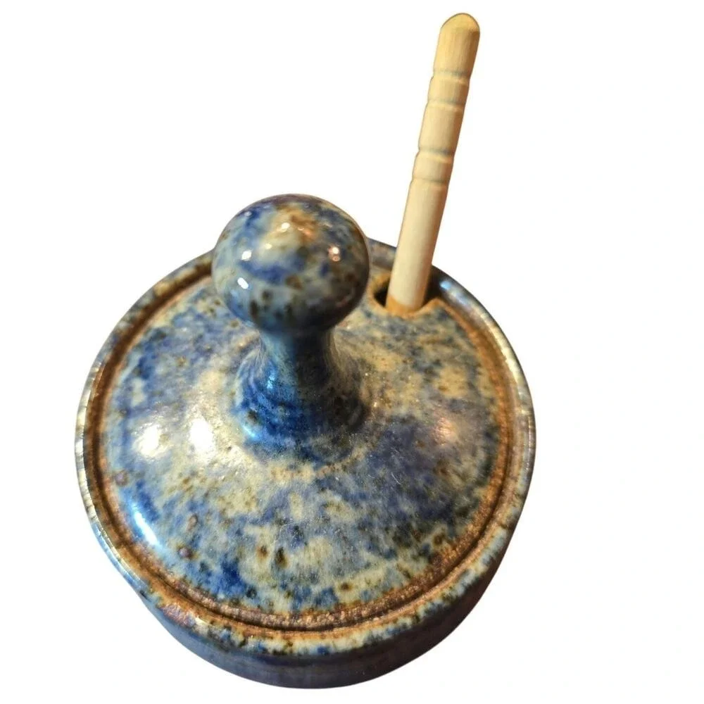 Blue Glaze Signed Pam Snyder‎ Studio Art Pottery Honey Pot with Lid & Wood Wand
